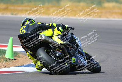 media/Apr-30-2023-CRA (Sun) [[020fcf5d43]]/Race 11-600 Expert Superbike/